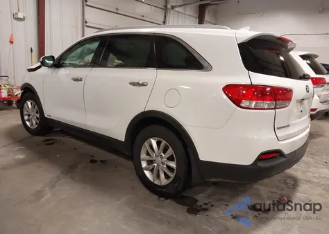 2018 Kia Sorento 2.4L Lx z USA, uszkodzony, nr VIN 5XYPGDA32JG352843